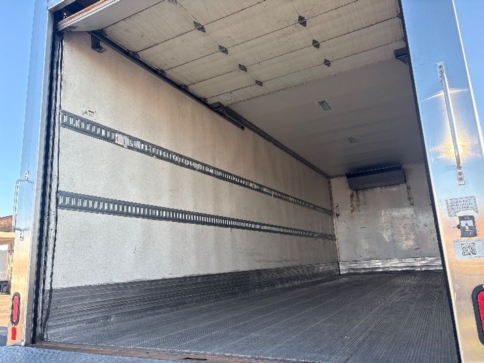 Refrigerated Truck-Light and Medium Duty Trucks-Freightliner-2020-M2-Phoenix-AZ-218,102\n\t\tmiles-$ 54,000 - Image 11