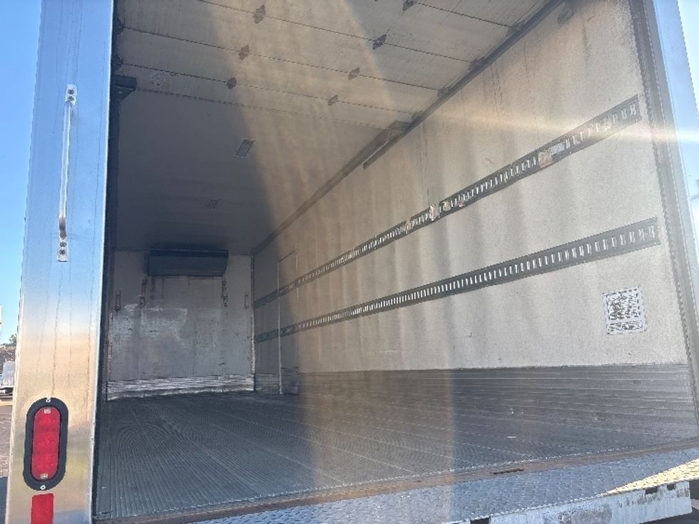 Refrigerated Truck-Light and Medium Duty Trucks-Freightliner-2020-M2-Phoenix-AZ-218,102\n\t\tmiles-$ 54,000 - Image 12