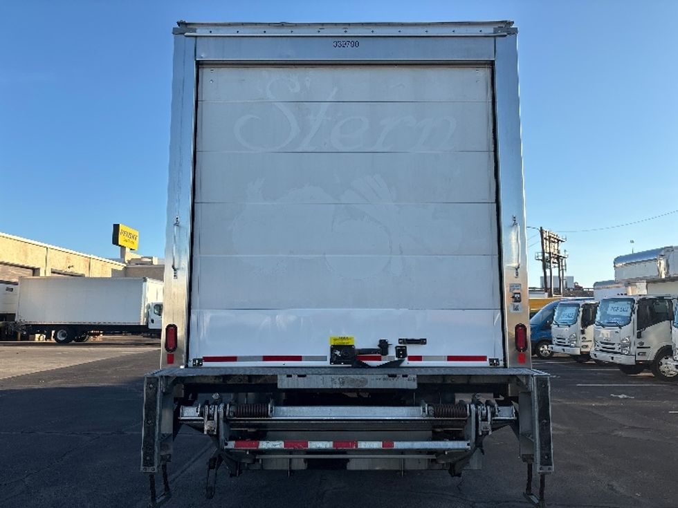Refrigerated Truck-Light and Medium Duty Trucks-Freightliner-2020-M2-Phoenix-AZ-218,102\n\t\tmiles-$ 54,000 - Image 7