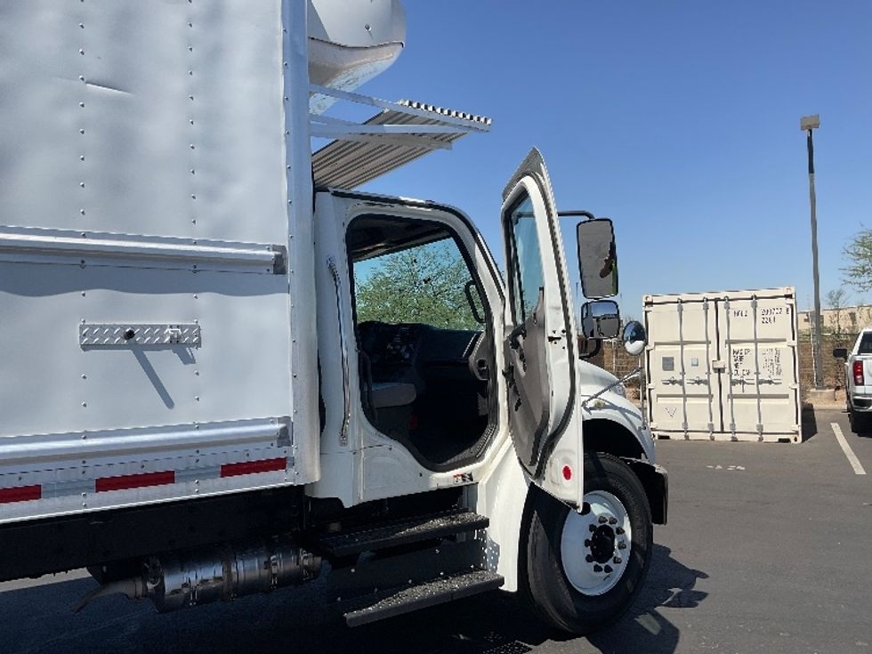 Refrigerated Truck-Light and Medium Duty Trucks-Freightliner-2020-M2-Phoenix-AZ-244,558\n\t\tmiles-$ 52,000 - Image 20