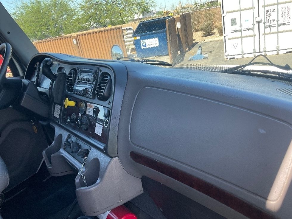 Refrigerated Truck-Light and Medium Duty Trucks-Freightliner-2020-M2-Phoenix-AZ-244,558\n\t\tmiles-$ 52,000 - Image 21