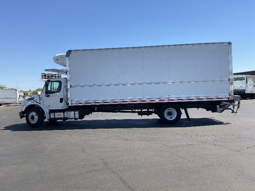 Refrigerated Truck-Light and Medium Duty Trucks-Freightliner-2020-M2-Phoenix-AZ-244,558\n\t\tmiles-$ 52,000 - Image 4