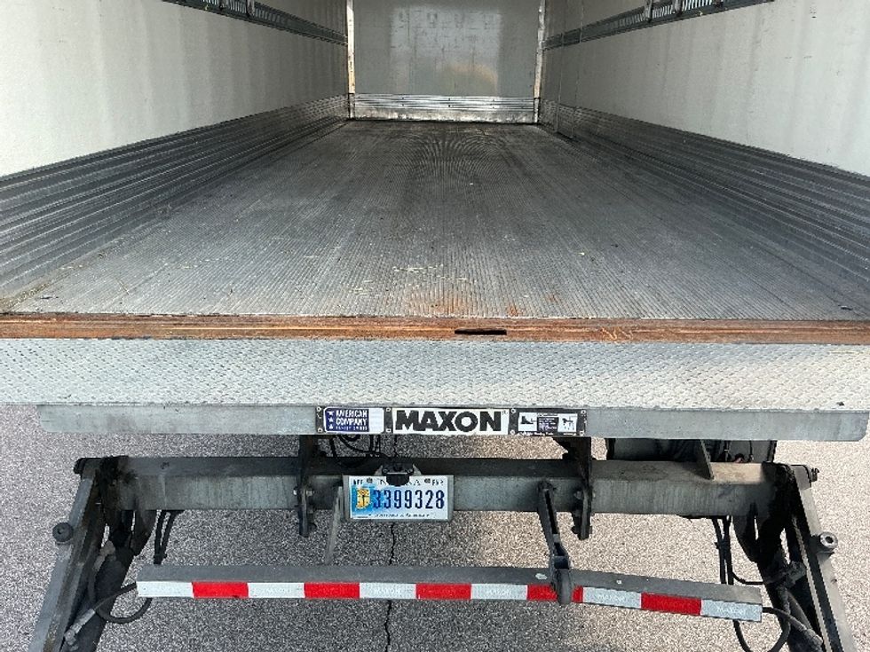 Refrigerated Truck-Light and Medium Duty Trucks-Freightliner-2020-M2-Piqua-OH-113,297\n\t\tmiles-$ 74,500 - Image 10