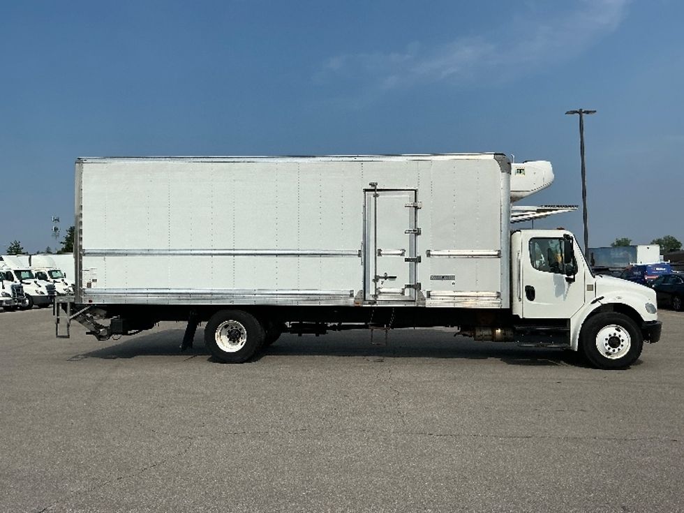 Refrigerated Truck-Light and Medium Duty Trucks-Freightliner-2020-M2-Piqua-OH-113,297\n\t\tmiles-$ 74,500 - Image 15