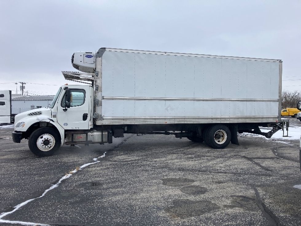 Refrigerated Truck-Light and Medium Duty Trucks-Freightliner-2020-M2-Piqua-OH-174,094\n\t\tmiles-$ 54,750 - Image 4