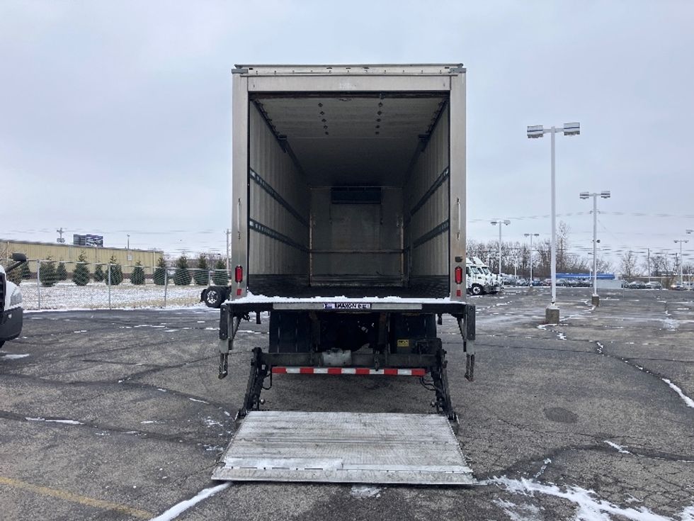 Refrigerated Truck-Light and Medium Duty Trucks-Freightliner-2020-M2-Piqua-OH-174,094\n\t\tmiles-$ 54,750 - Image 9