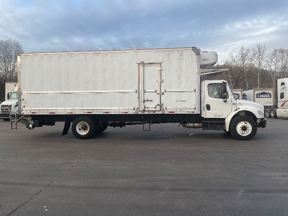 Refrigerated Truck-Light and Medium Duty Trucks-Freightliner-2020-M2-Pittsburgh-PA-185,581\n\t\tmiles-$ 51,500 - Image 15