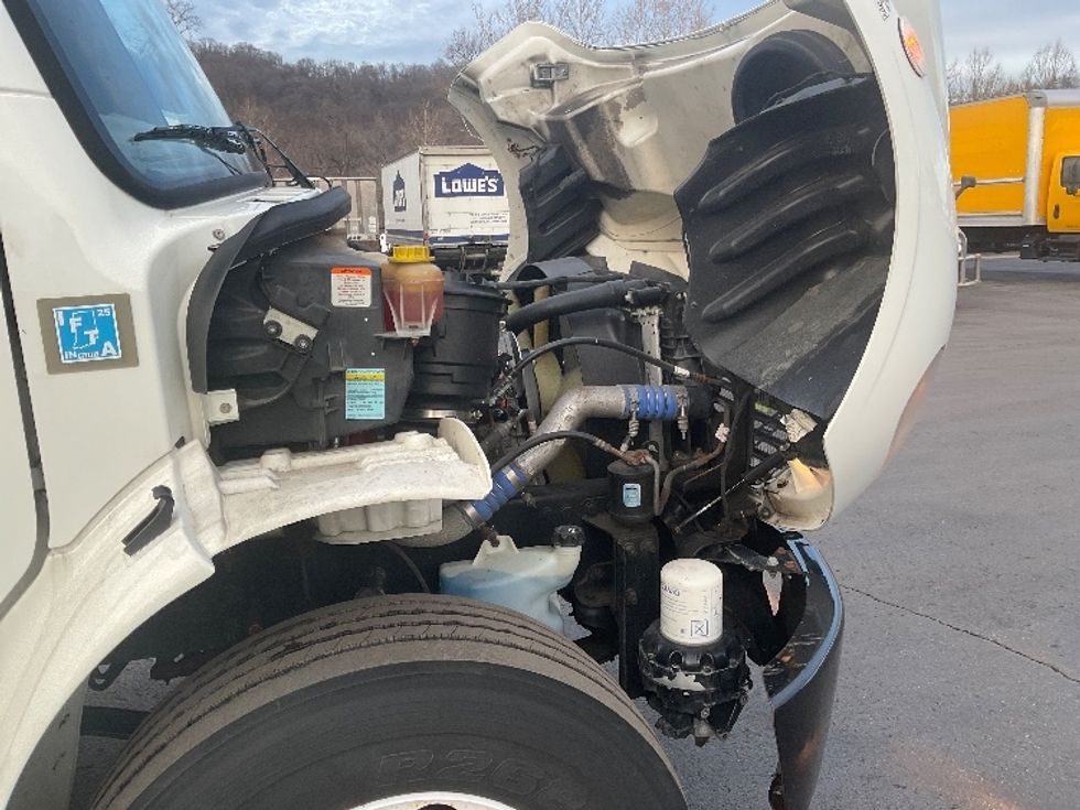 Refrigerated Truck-Light and Medium Duty Trucks-Freightliner-2020-M2-Pittsburgh-PA-185,581\n\t\tmiles-$ 51,500 - Image 23