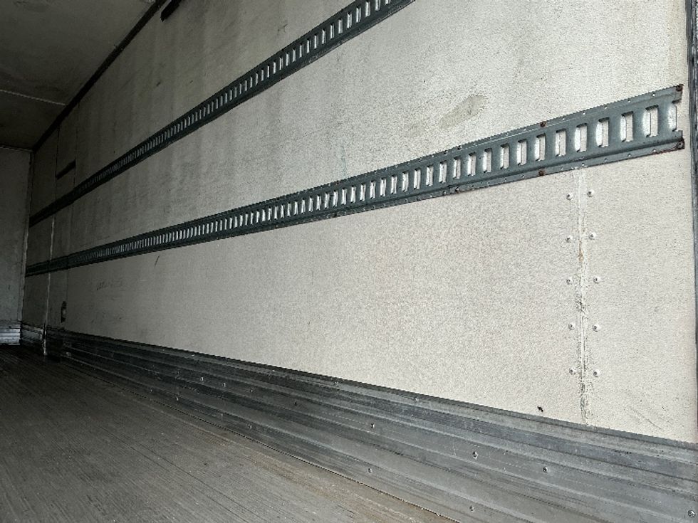 Refrigerated Truck-Light and Medium Duty Trucks-Freightliner-2020-M2-Pompano Beach-FL-139,122\n\t\tmiles-$ 57,750 - Image 12