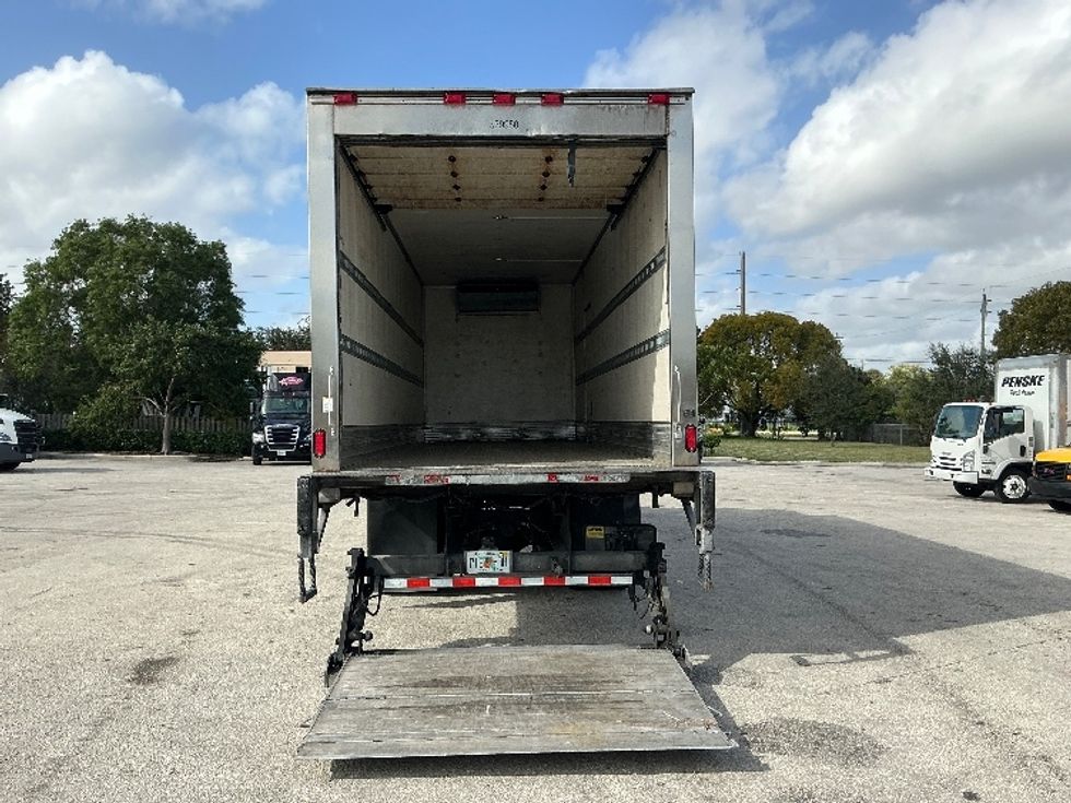 Refrigerated Truck-Light and Medium Duty Trucks-Freightliner-2020-M2-Pompano Beach-FL-139,122\n\t\tmiles-$ 57,750 - Image 9