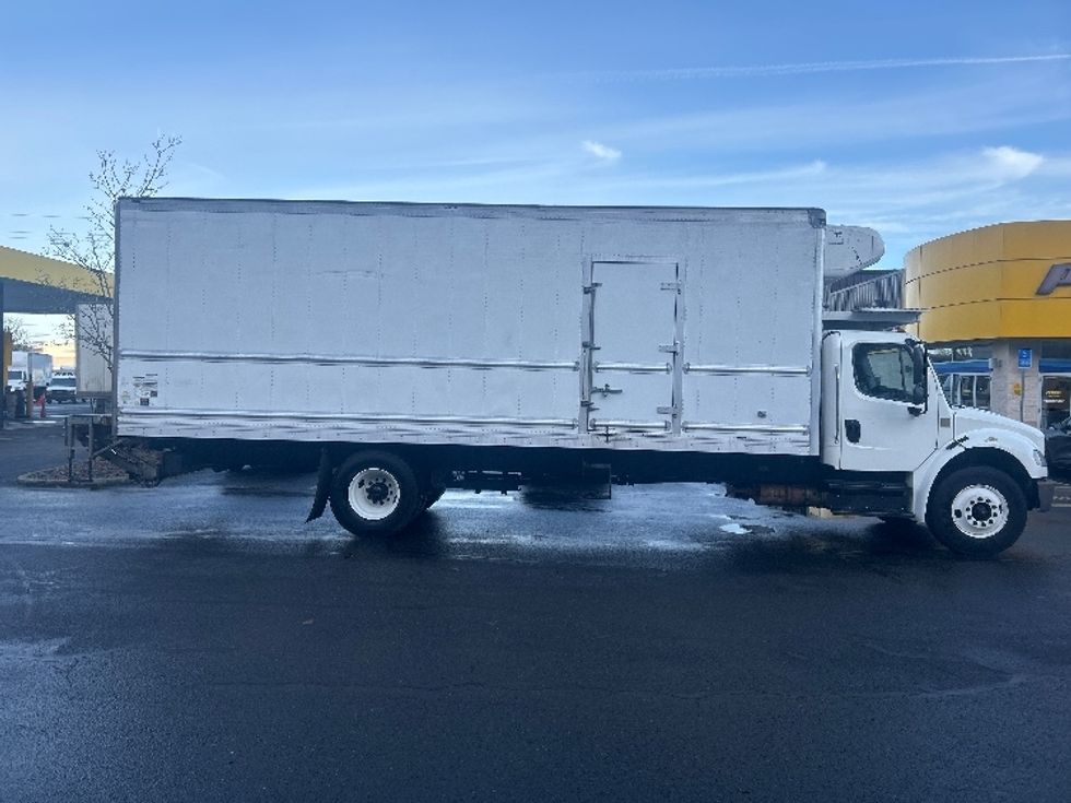 Refrigerated Truck-Light and Medium Duty Trucks-Freightliner-2020-M2-Portland-OR-166,468\n\t\tmiles-$ 59,000 - Image 14