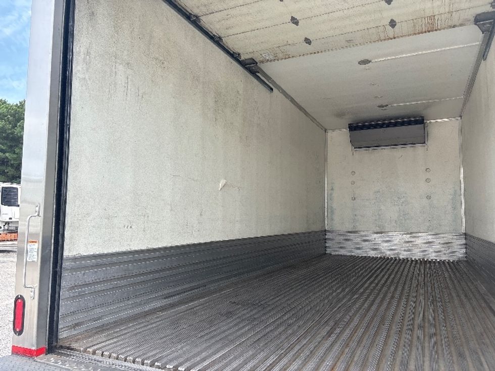 Refrigerated Truck-Light and Medium Duty Trucks-Freightliner-2020-M2-Prince George-VA-149,642\n\t\tmiles-$ 61,250 - Image 11