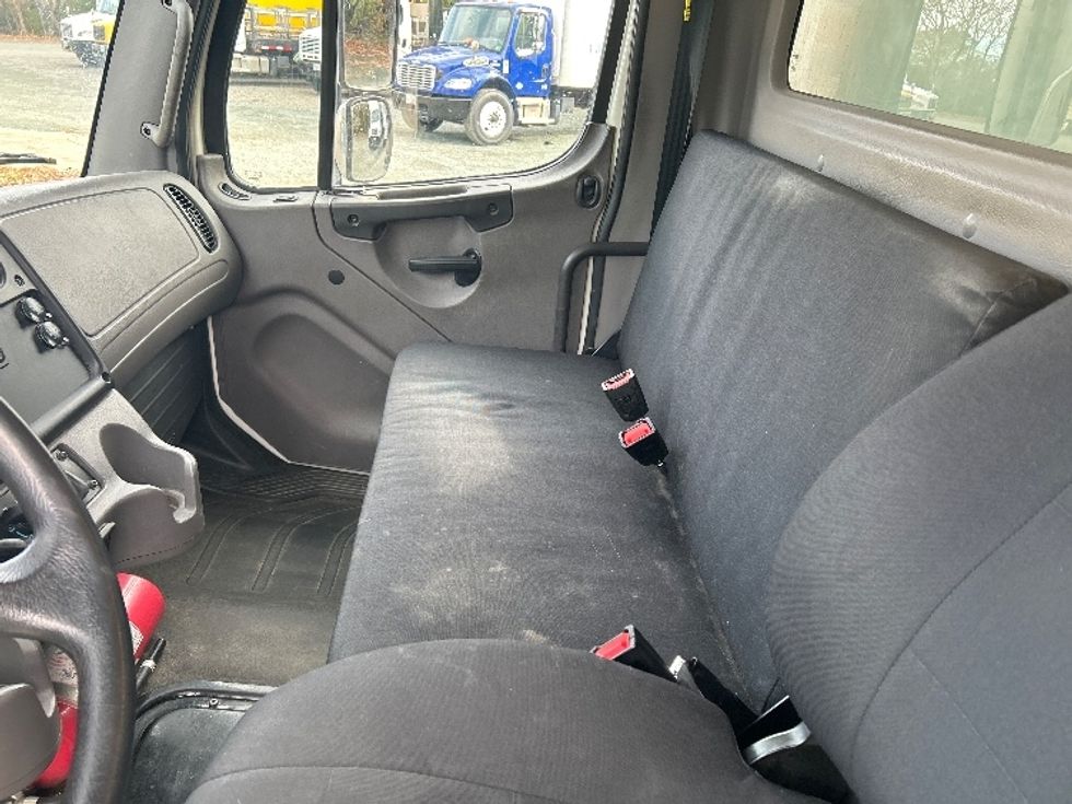 Refrigerated Truck-Light and Medium Duty Trucks-Freightliner-2020-M2-Prince George-VA-235,930\n\t\tmiles-$ 48,750 - Image 19