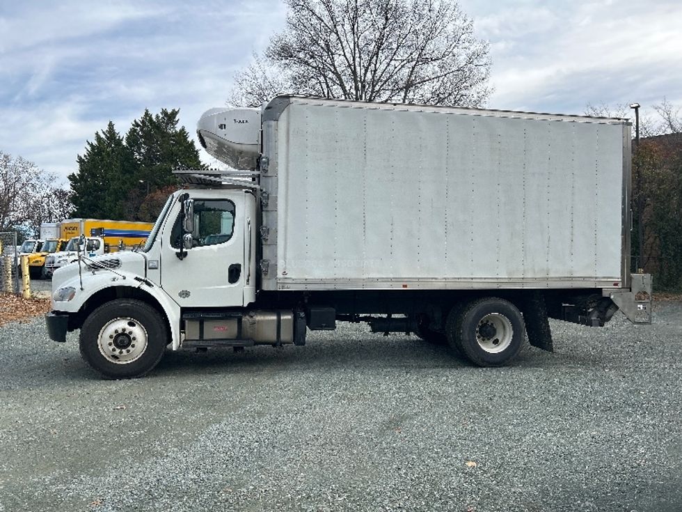 Refrigerated Truck-Light and Medium Duty Trucks-Freightliner-2020-M2-Prince George-VA-235,930\n\t\tmiles-$ 48,750 - Image 4