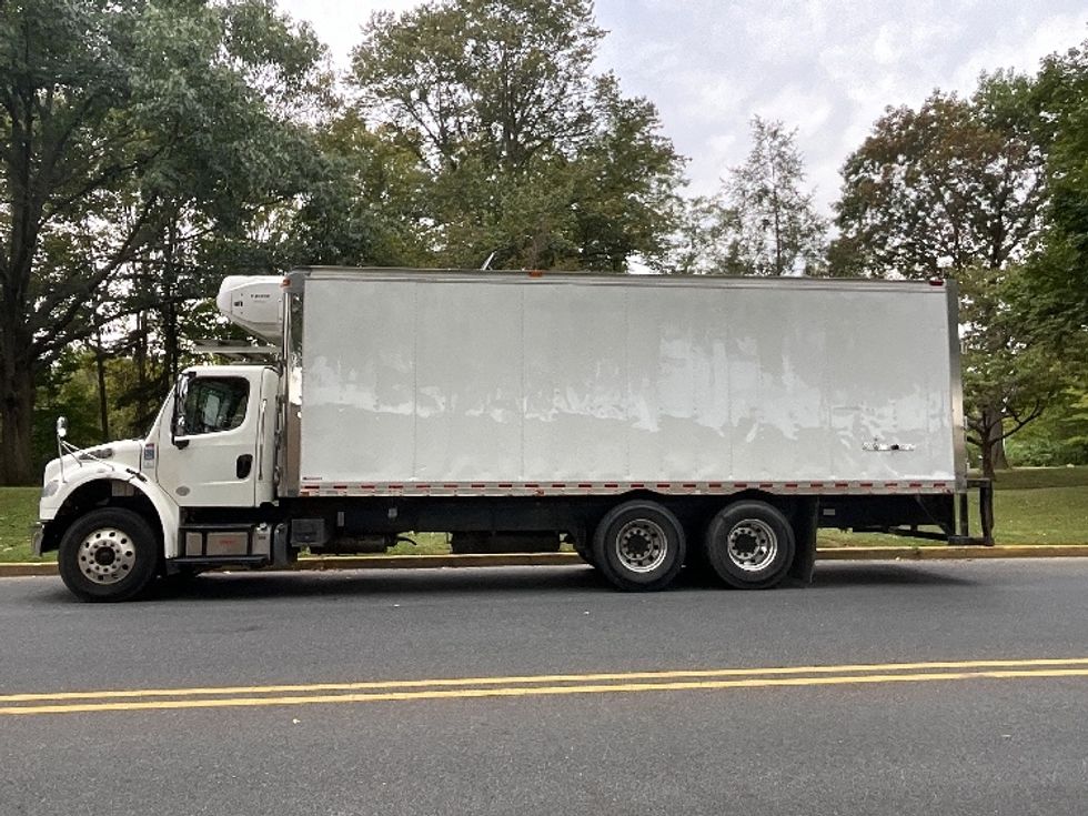 Refrigerated Truck-Light and Medium Duty Trucks-Freightliner-2020-M2-Reading-PA-261,885\n\t\tmiles-$ 54,750 - Image 4