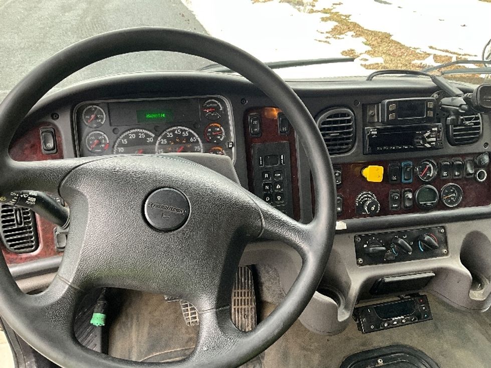 Refrigerated Truck-Light and Medium Duty Trucks-Freightliner-2020-M2-Reading-PA-351,390\n\t\tmiles-$ 36,250 - Image 18