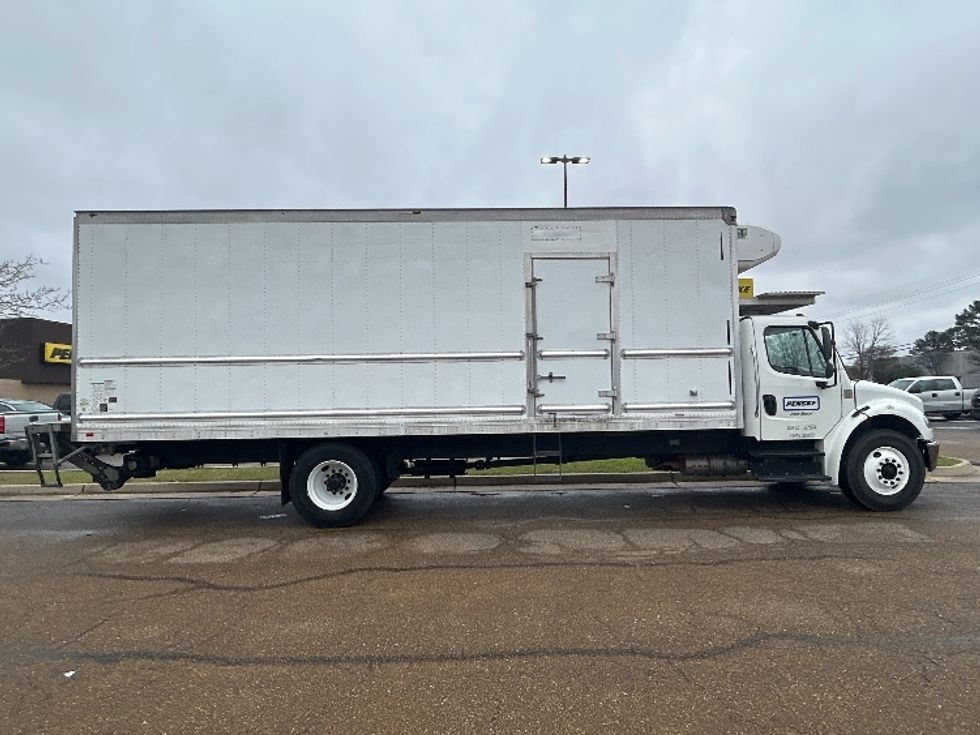 Refrigerated Truck-Light and Medium Duty Trucks-Freightliner-2020-M2-Richland-MS-274,325\n\t\tmiles-$ 47,500 - Image 16