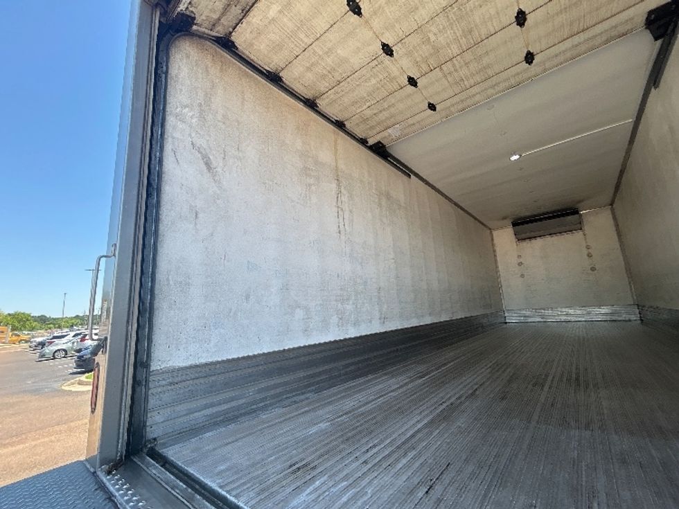 Refrigerated Truck-Light and Medium Duty Trucks-Freightliner-2020-M2-Richland-MS-318,129\n\t\tmiles-$ 41,500 - Image 11