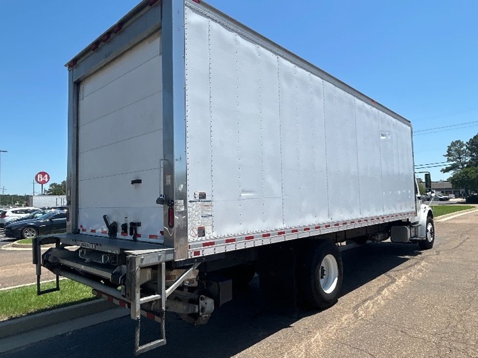 Refrigerated Truck-Light and Medium Duty Trucks-Freightliner-2020-M2-Richland-MS-318,129\n\t\tmiles-$ 41,500 - Image 13