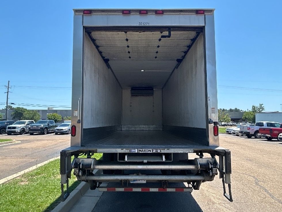 Refrigerated Truck-Light and Medium Duty Trucks-Freightliner-2020-M2-Richland-MS-318,129\n\t\tmiles-$ 41,500 - Image 8