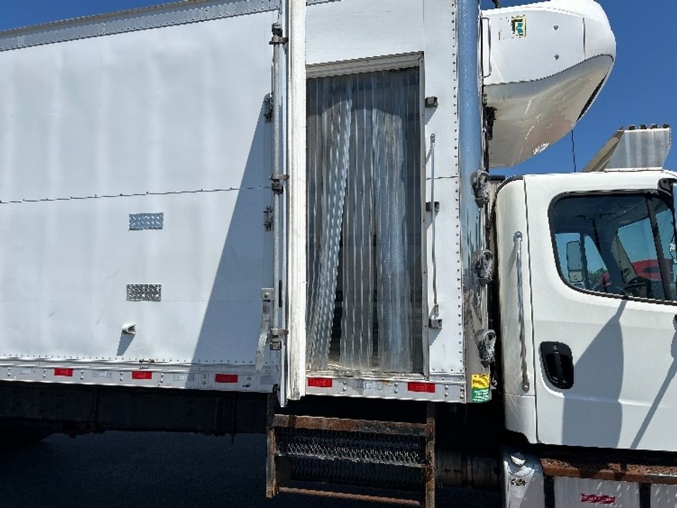 Refrigerated Truck-Light and Medium Duty Trucks-Freightliner-2020-M2-Rothschild-WI-349,403\n\t\tmiles-$ 23,000 - Image 26