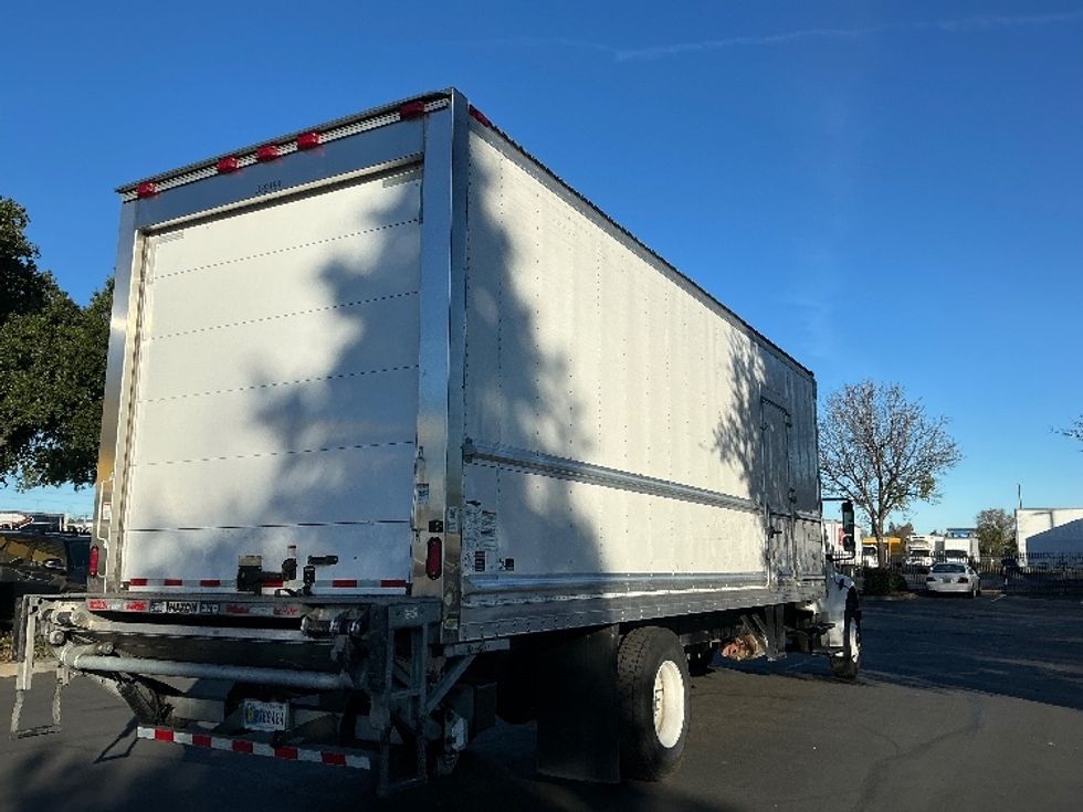 Refrigerated Truck-Light and Medium Duty Trucks-Freightliner-2020-M2-Sacramento-CA-273,309\n\t\tmiles-$ 45,750 - Image 13