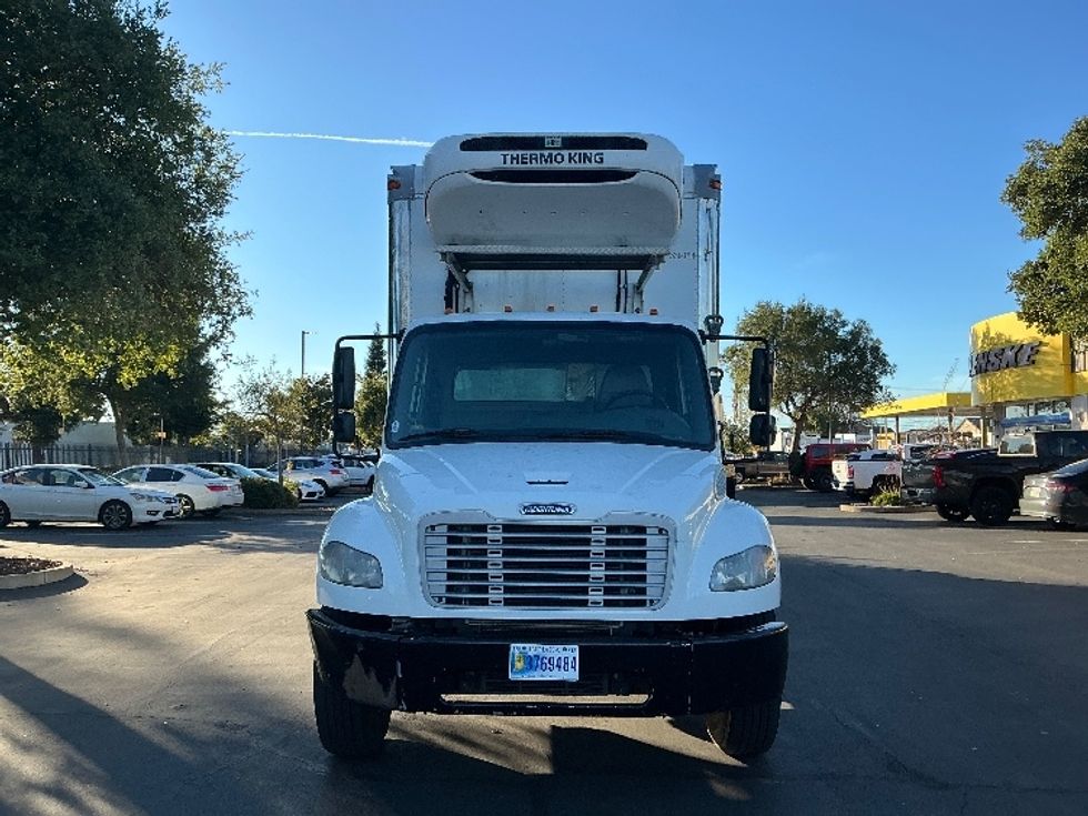 Refrigerated Truck-Light and Medium Duty Trucks-Freightliner-2020-M2-Sacramento-CA-273,309\n\t\tmiles-$ 45,750 - Image 2