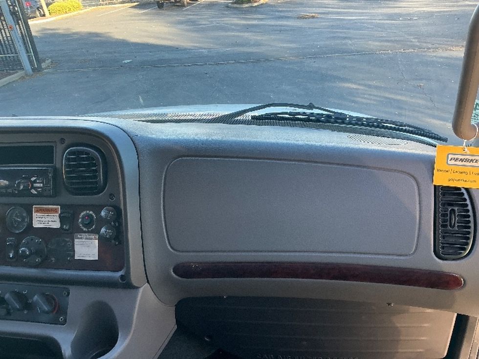 Refrigerated Truck-Light and Medium Duty Trucks-Freightliner-2020-M2-Sacramento-CA-273,309\n\t\tmiles-$ 45,750 - Image 21