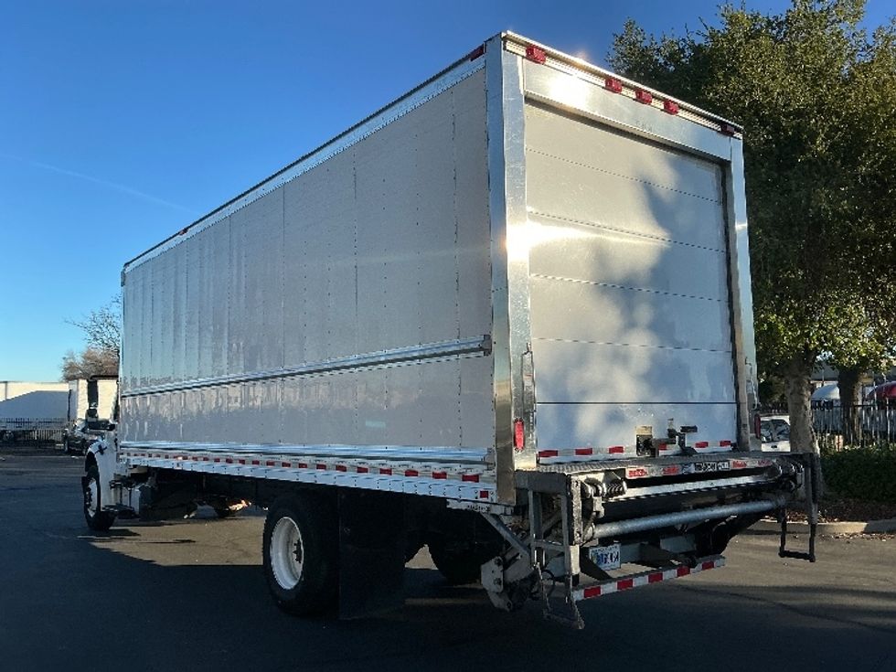 Refrigerated Truck-Light and Medium Duty Trucks-Freightliner-2020-M2-Sacramento-CA-273,309\n\t\tmiles-$ 45,750 - Image 6