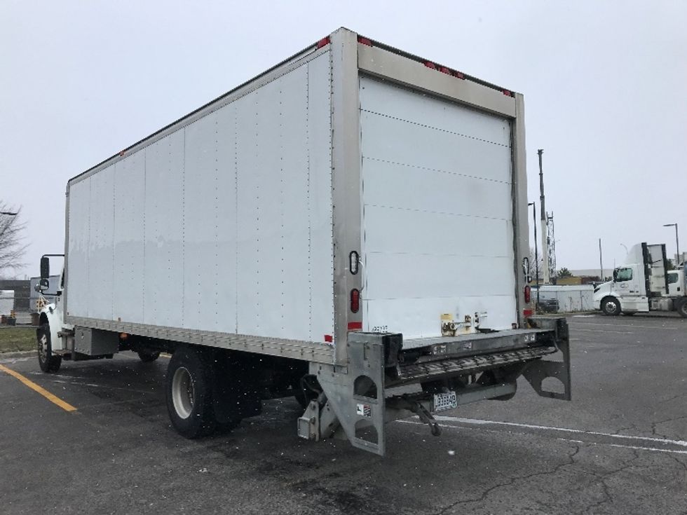Refrigerated Truck-Light and Medium Duty Trucks-Freightliner-2020-M2-Saint Laurent-PQ-181,994\n\t\tkm-$ 80,000 - Image 6