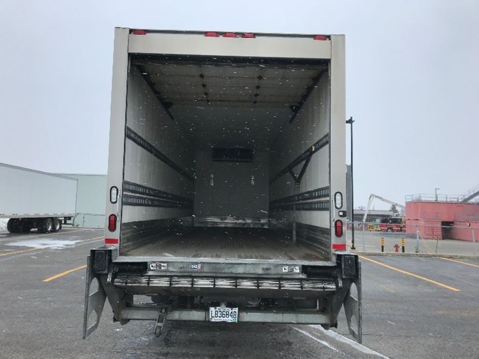 Refrigerated Truck-Light and Medium Duty Trucks-Freightliner-2020-M2-Saint Laurent-PQ-181,994\n\t\tkm-$ 80,000 - Image 8