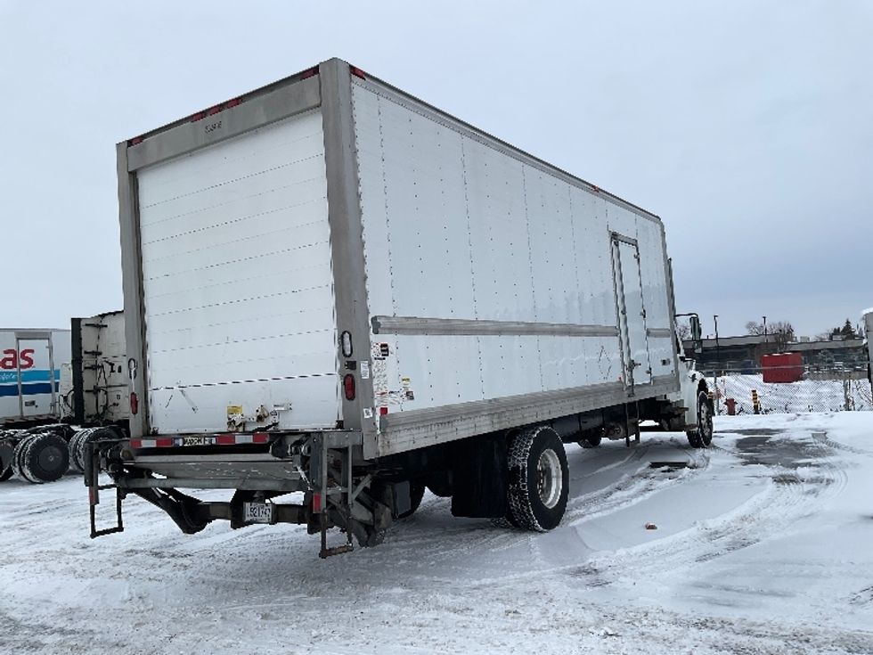 Refrigerated Truck-Light and Medium Duty Trucks-Freightliner-2020-M2-Saint Laurent-PQ-261,369\n\t\tkm-$ 72,250 - Image 13