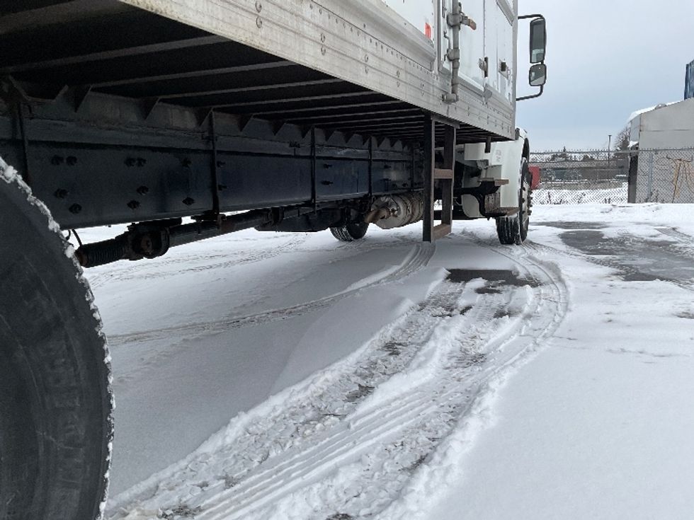 Refrigerated Truck-Light and Medium Duty Trucks-Freightliner-2020-M2-Saint Laurent-PQ-261,369\n\t\tkm-$ 72,250 - Image 14