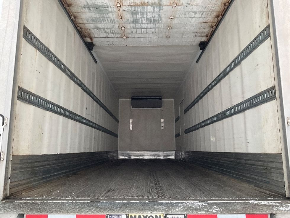 Refrigerated Truck-Light and Medium Duty Trucks-Freightliner-2020-M2-Saint Laurent-PQ-261,369\n\t\tkm-$ 72,250 - Image 8