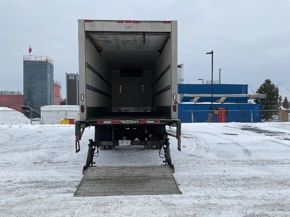 Refrigerated Truck-Light and Medium Duty Trucks-Freightliner-2020-M2-Saint Laurent-PQ-261,369\n\t\tkm-$ 72,250 - Image 9