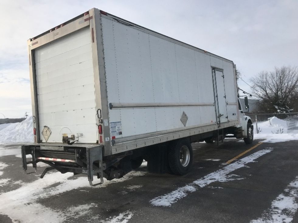 Refrigerated Truck-Light and Medium Duty Trucks-Freightliner-2020-M2-Saint Laurent-PQ-291,438\n\t\tkm-$ 66,500 - Image 13