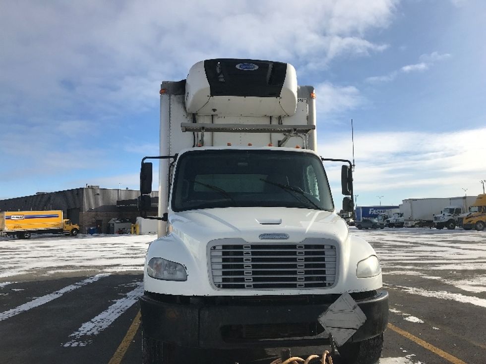 Refrigerated Truck-Light and Medium Duty Trucks-Freightliner-2020-M2-Saint Laurent-PQ-291,438\n\t\tkm-$ 66,500 - Image 2