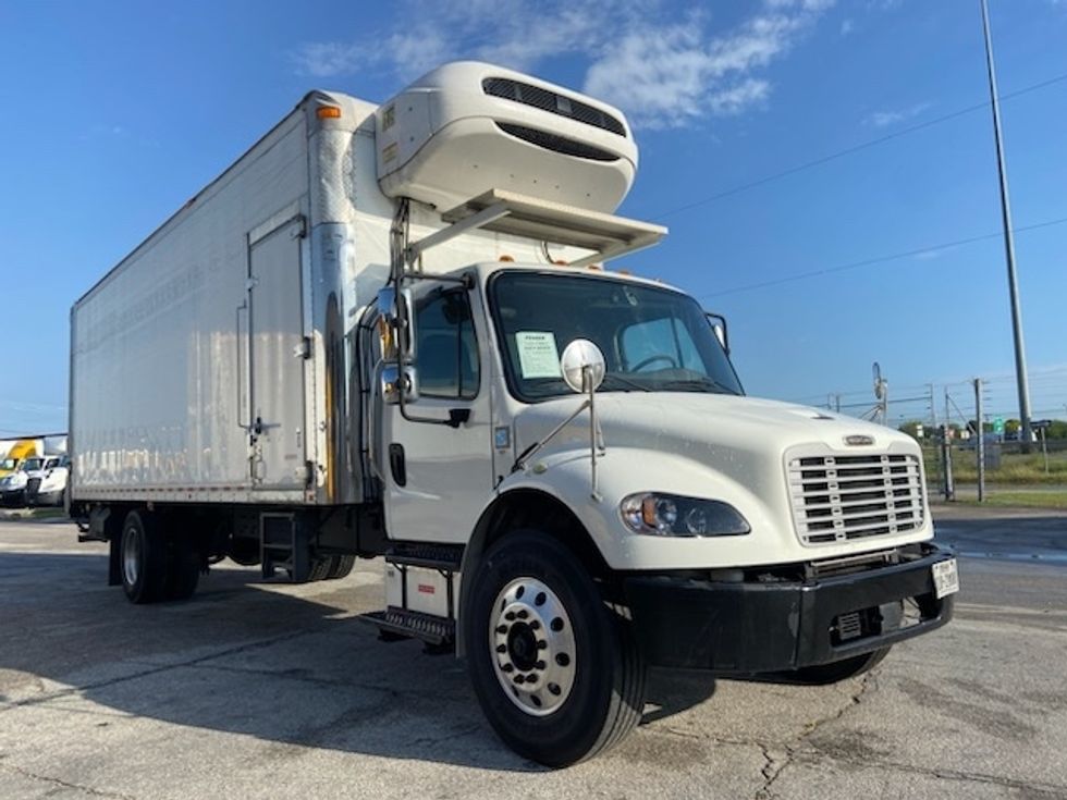 Refrigerated Truck-Light and Medium Duty Trucks-Freightliner-2020-M2-San Antonio-TX-167,316\n\t\tmiles-$ 61,250 - Image 1
