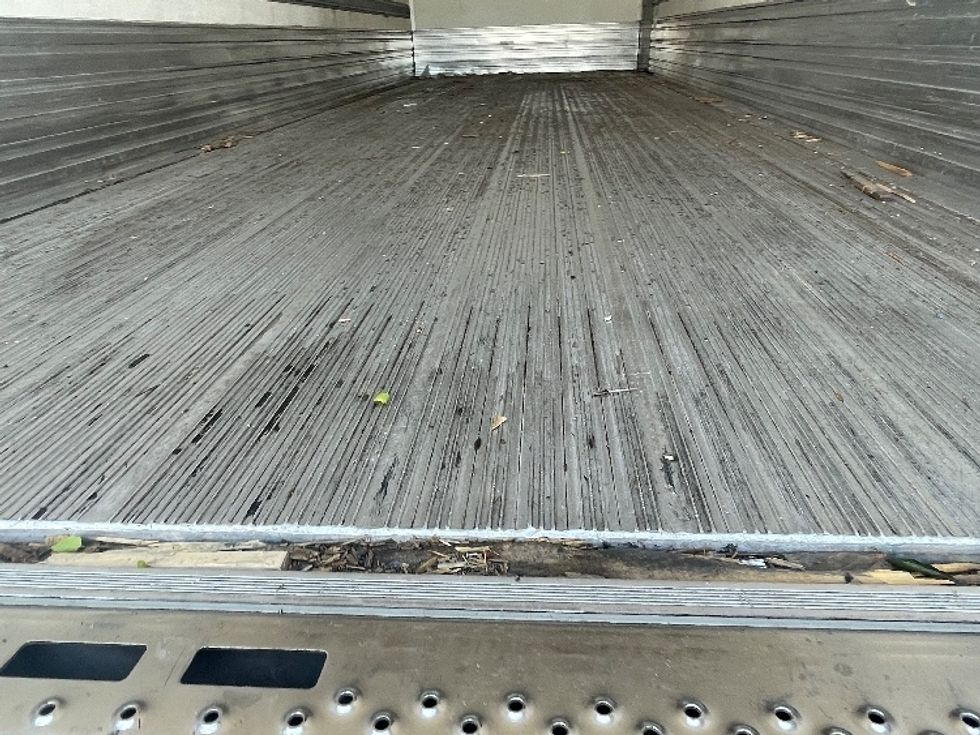 Refrigerated Truck-Light and Medium Duty Trucks-Freightliner-2020-M2-San Antonio-TX-167,316\n\t\tmiles-$ 61,250 - Image 10