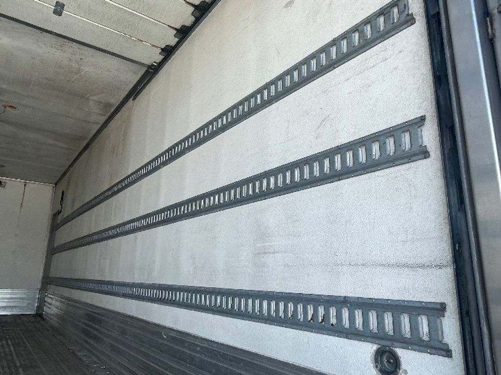 Refrigerated Truck-Light and Medium Duty Trucks-Freightliner-2020-M2-San Antonio-TX-167,316\n\t\tmiles-$ 61,250 - Image 12
