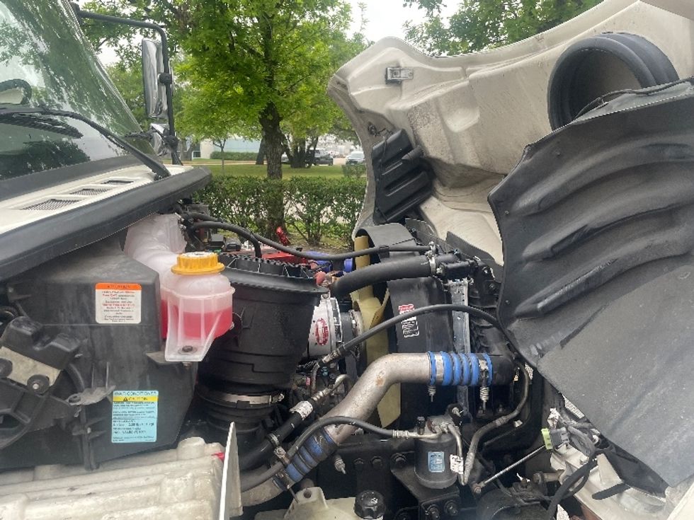 Refrigerated Truck-Light and Medium Duty Trucks-Freightliner-2020-M2-San Antonio-TX-167,316\n\t\tmiles-$ 61,250 - Image 22