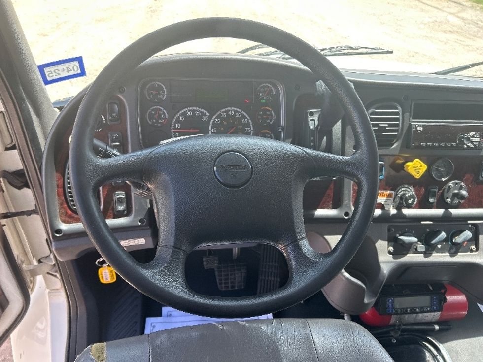 Refrigerated Truck-Light and Medium Duty Trucks-Freightliner-2020-M2-San Antonio-TX-175,312\n\t\tmiles-$ 64,000 - Image 18