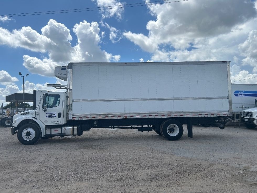 Refrigerated Truck-Light and Medium Duty Trucks-Freightliner-2020-M2-San Antonio-TX-175,312\n\t\tmiles-$ 64,000 - Image 4