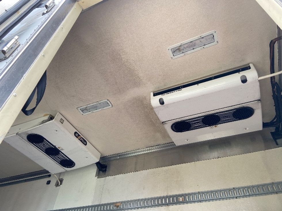 Refrigerated Truck-Light and Medium Duty Trucks-Freightliner-2020-M2-San Antonio-TX-180,802\n\t\tmiles-$ 55,250 - Image 26