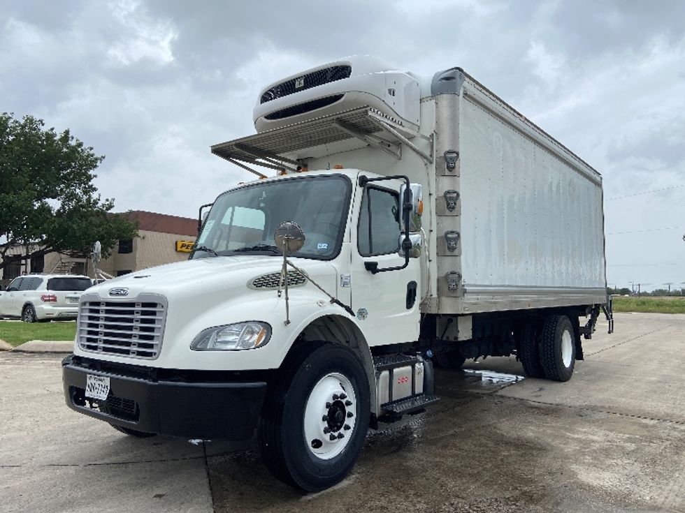 Refrigerated Truck-Light and Medium Duty Trucks-Freightliner-2020-M2-San Antonio-TX-180,802\n\t\tmiles-$ 55,250 - Image 3