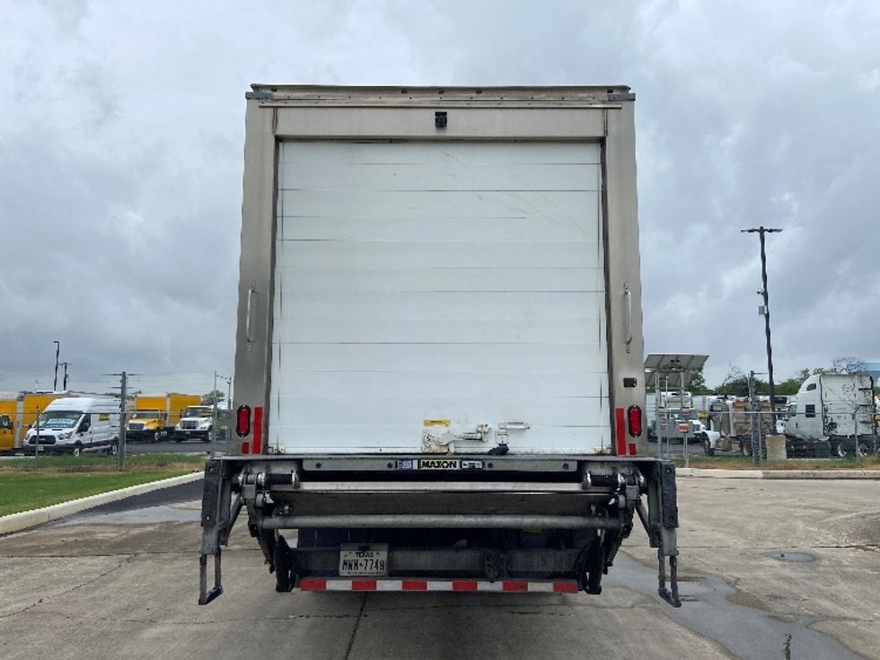 Refrigerated Truck-Light and Medium Duty Trucks-Freightliner-2020-M2-San Antonio-TX-180,802\n\t\tmiles-$ 55,250 - Image 7