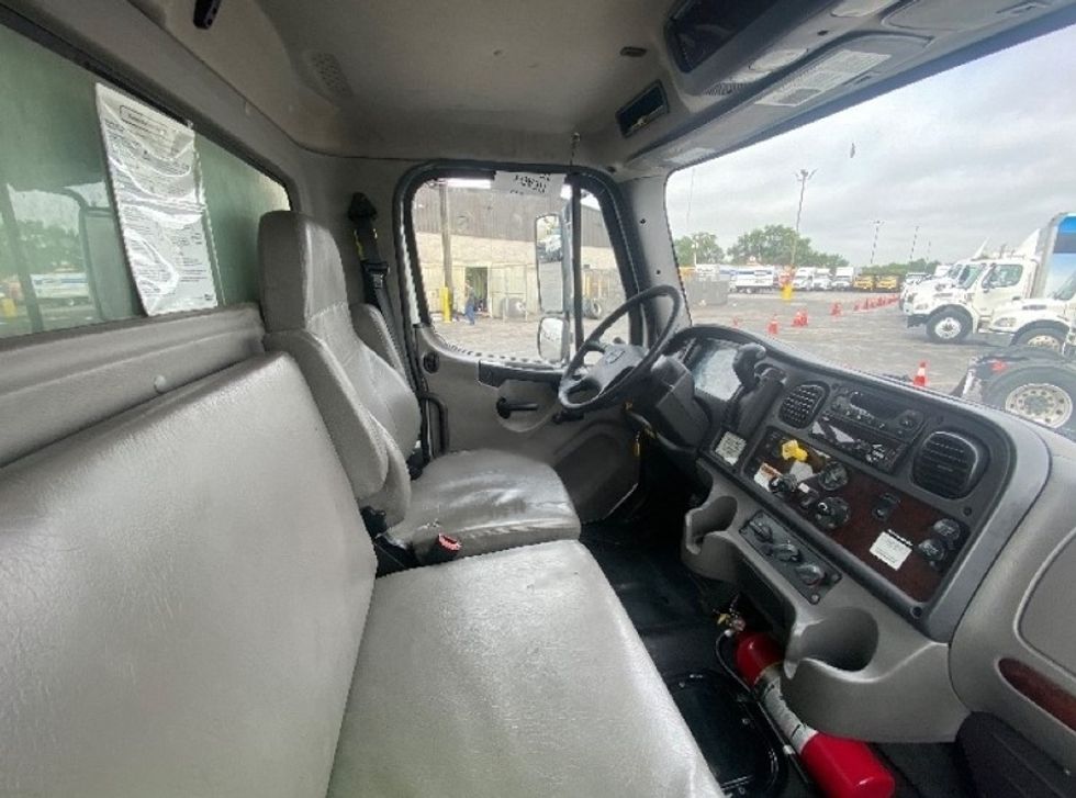 Refrigerated Truck-Light and Medium Duty Trucks-Freightliner-2020-M2-San Antonio-TX-222,361\n\t\tmiles-$ 57,000 - Image 22