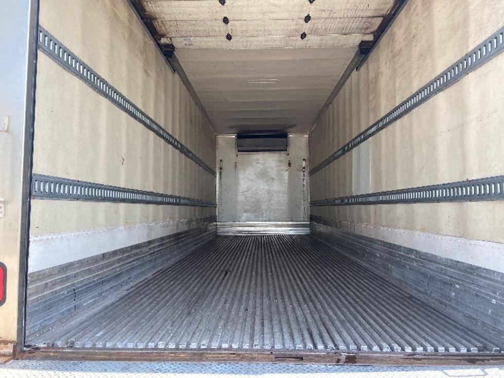 Refrigerated Truck-Light and Medium Duty Trucks-Freightliner-2020-M2-San Antonio-TX-233,235\n\t\tmiles-$ 45,000 - Image 10