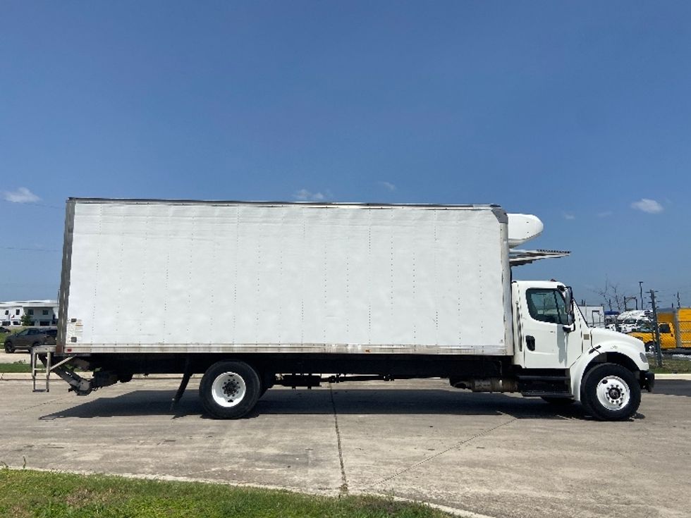 Refrigerated Truck-Light and Medium Duty Trucks-Freightliner-2020-M2-San Antonio-TX-233,235\n\t\tmiles-$ 45,000 - Image 15