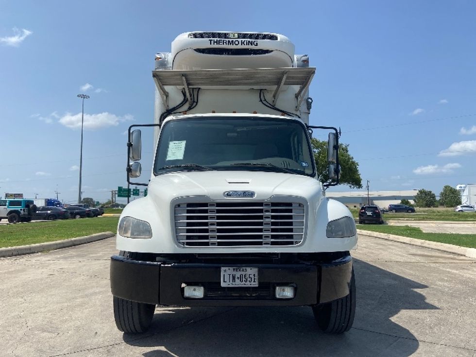 Refrigerated Truck-Light and Medium Duty Trucks-Freightliner-2020-M2-San Antonio-TX-233,235\n\t\tmiles-$ 45,000 - Image 2